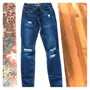 Harper distressed skinny jeans